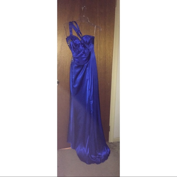 Rush Prom Dress - Picture 4 of 8